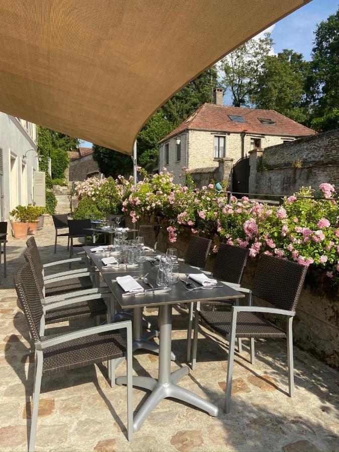 Auberge Du Chasseur Grosrouvre Buitenkant foto
