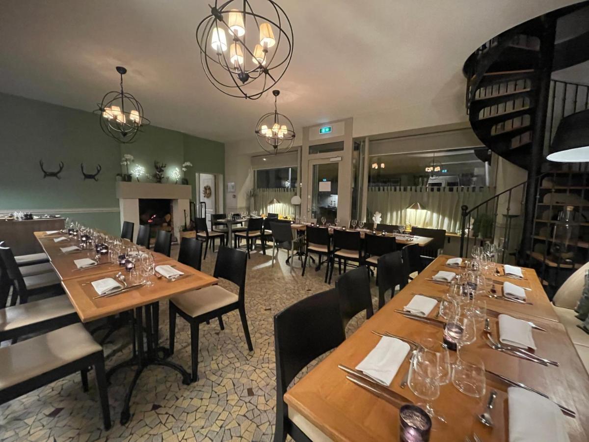 Auberge Du Chasseur Grosrouvre Buitenkant foto